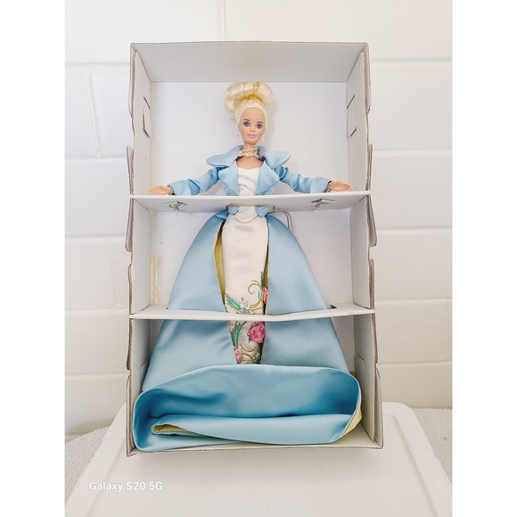 Barbie Other - Barbie Couture Serenade in Satin Limited Edition Doll Robert Best Design NRFB